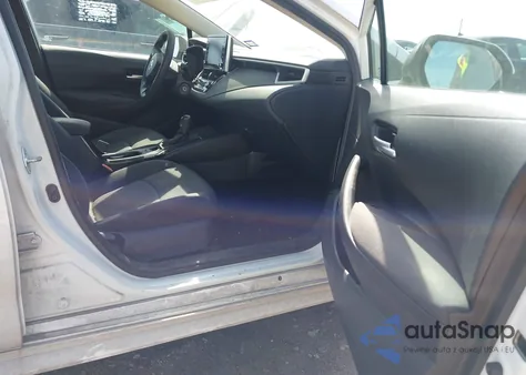 2020 Toyota Corolla Le z USA, uszkodzony, nr VIN 5YFEPRAE8LP020636